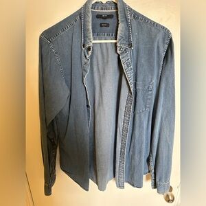Uniqlo Men’s Denim Button-Down Shirt ca. 2016